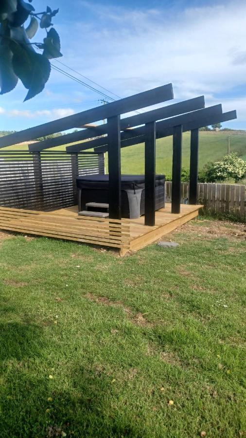 Valley Lodge 3 Bedroom Retreat In Craigantlet Hills Belfast Kültér fotó