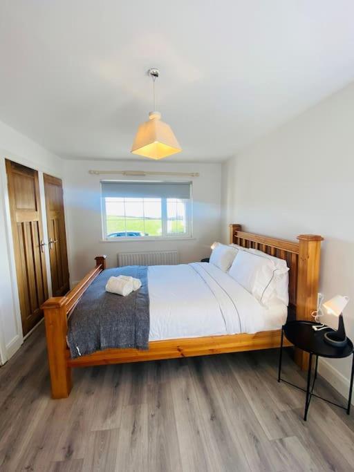 Valley Lodge 3 Bedroom Retreat In Craigantlet Hills Belfast Kültér fotó