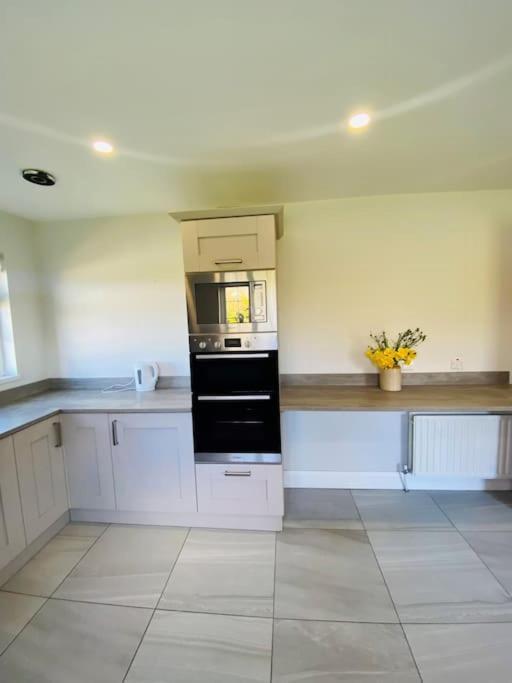 Valley Lodge 3 Bedroom Retreat In Craigantlet Hills Belfast Kültér fotó